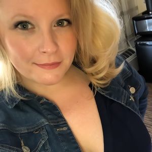 Meet your Posher, Christian